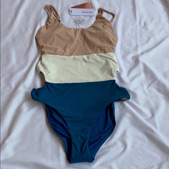 PILYQ Island Blue Ring Side One Piece Swimsuit Sz M - Picture 3 of 9